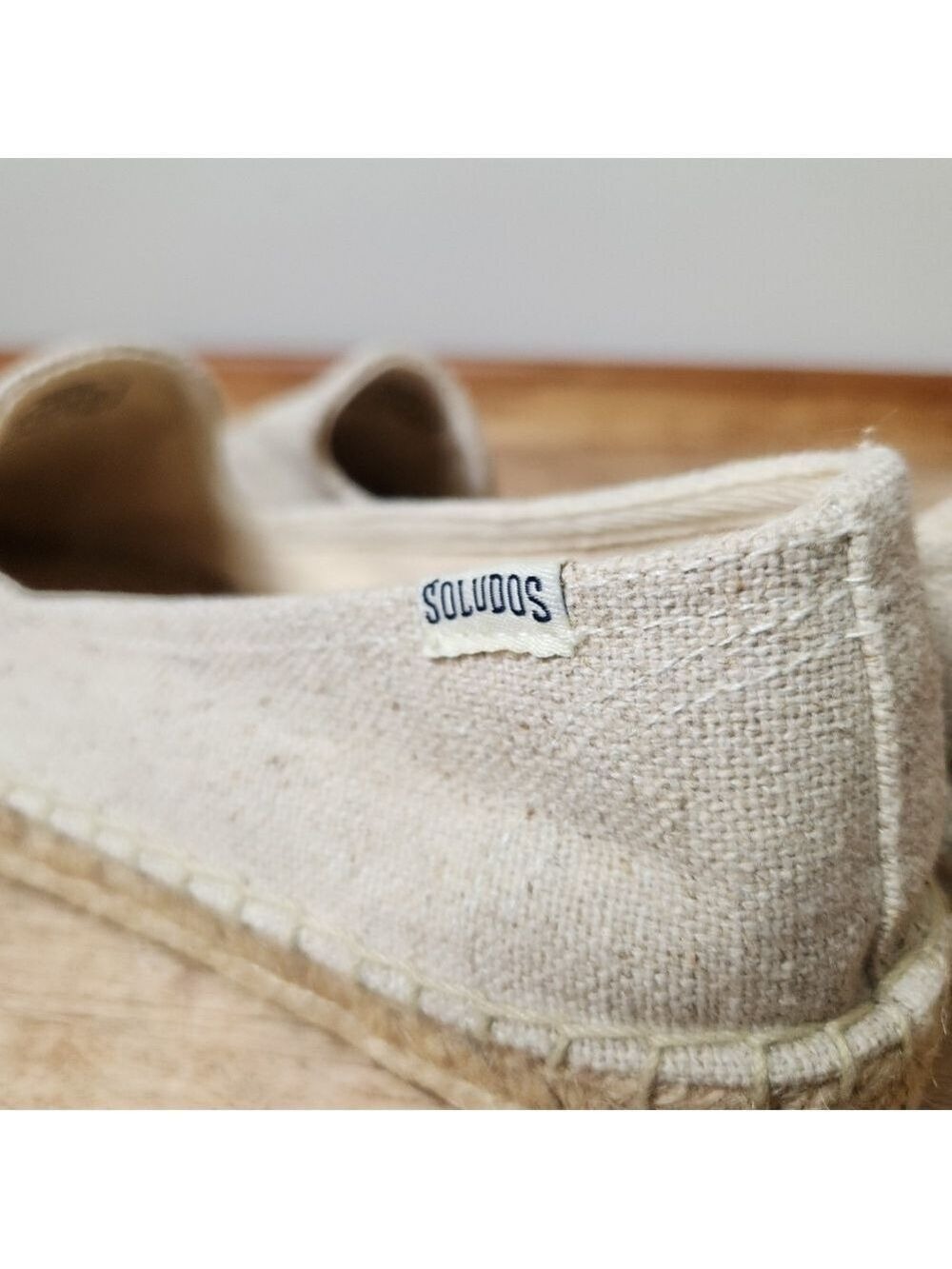 SOLUDOS Spirit Animal Smoking Slipper- Cat Embroidery Sand Size 7 - Picture 13 of 13